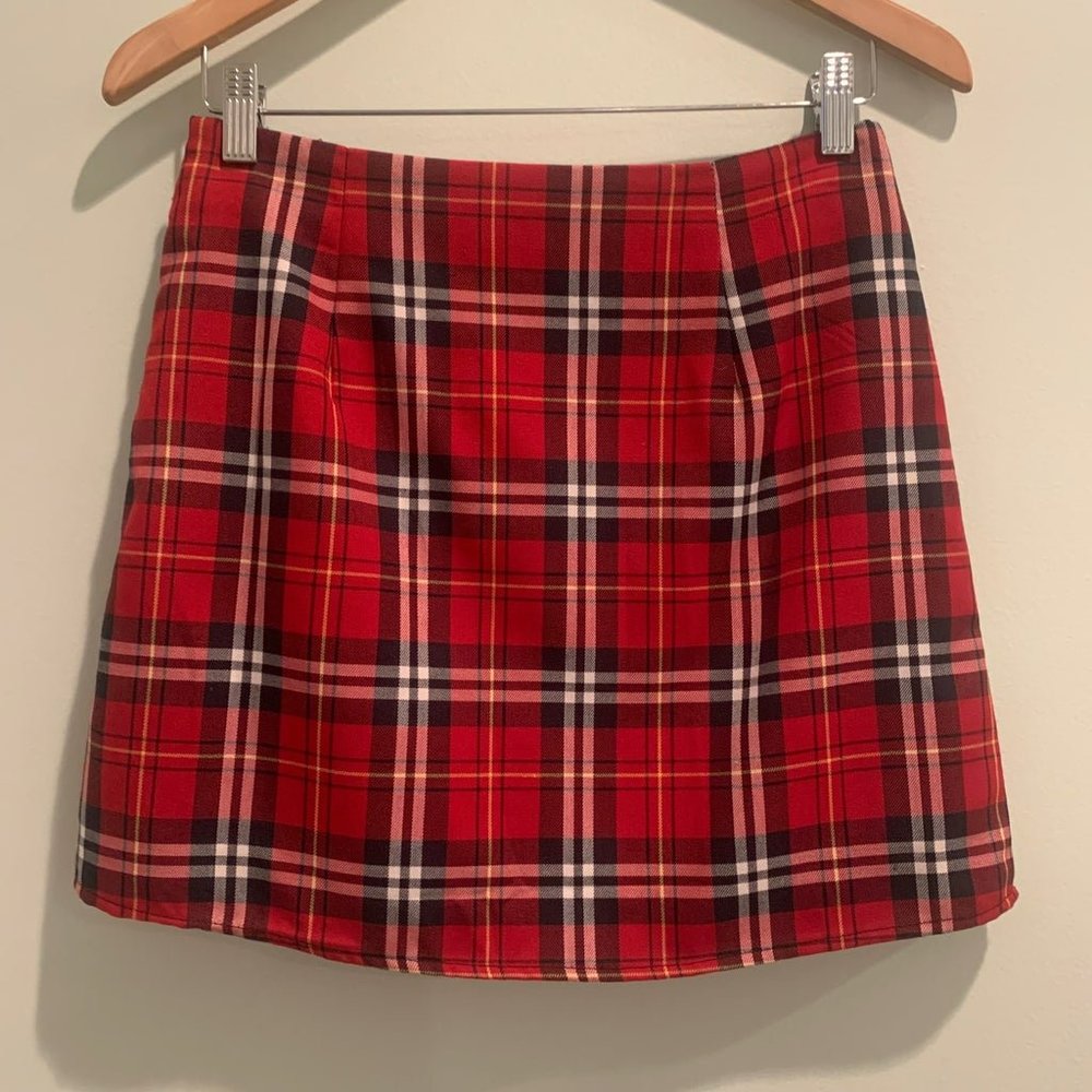 NEW Zaful Red Plaid Schoolgirl Mini Skirt Medium 6